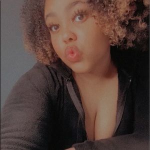 Meet your Posher, Aiyana